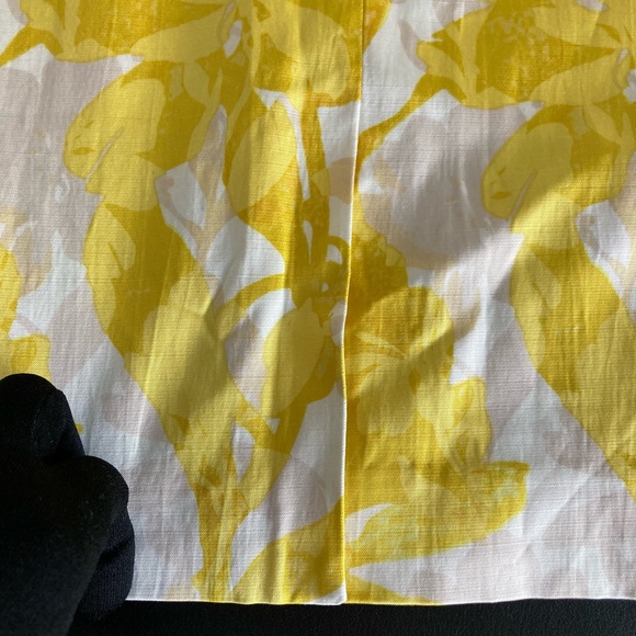 Banana Republic Sz 4 Pencil Skirt - Picture 7 of 11